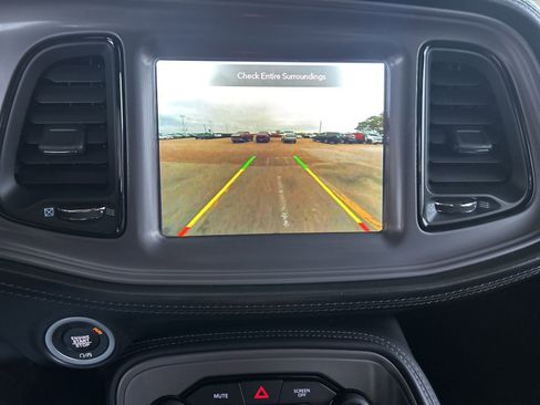 Used 2023 Dodge Challenger R/T Scat Pack image 17