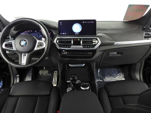Certified 2024 BMW X4 xDrive30i w/ Premium Package image 25