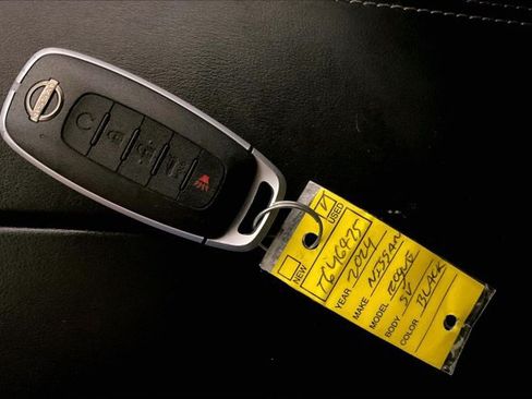 Used 2024 Nissan Rogue SV AWD/4WD image 11