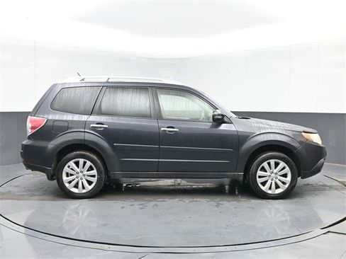 Used 2013 Subaru Forester 2.5X Touring image 11