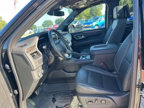 Used 2023 Chevrolet Tahoe Z71 w/ Z71 Off-Road Package image 17