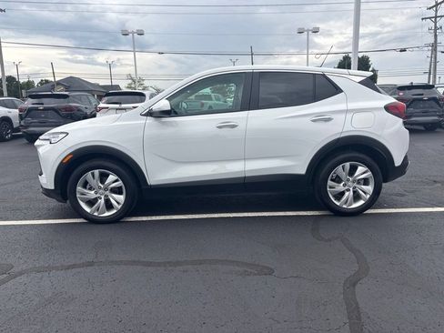 Used 2026 Buick Encore GX Preferred w/ Comfort Package FWD image 2