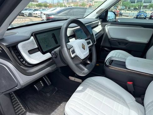 Used 2026 Rivian R1T Premium AWD/4WD image 6
