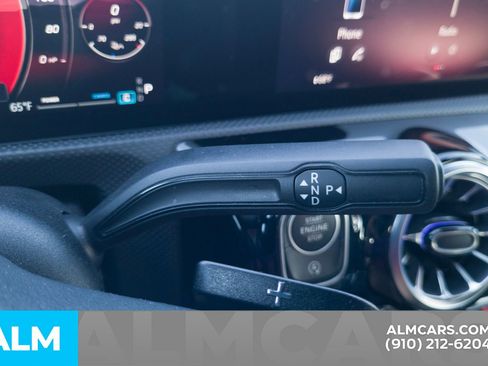 Used 2025 Mercedes-Benz CLA 250 4MATIC image 32