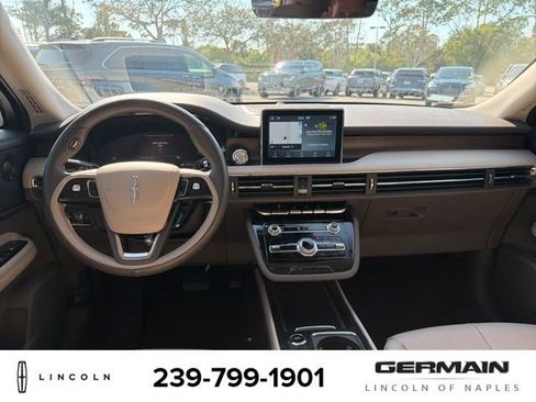 Used 2022 Lincoln Corsair Reserve w/ Equipment Group 201A image 12