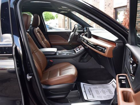 Used 2023 Lincoln Aviator Reserve w/ Equipment Group 201A AWD/4WD image 38