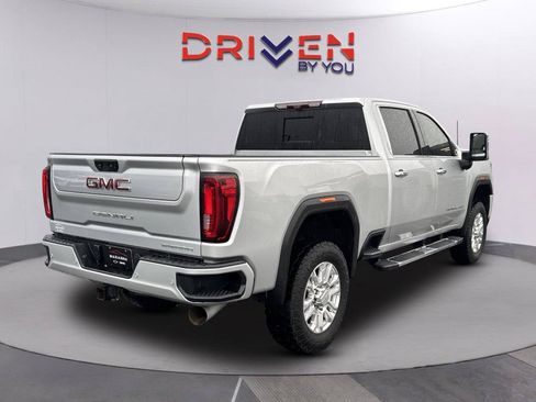 Used 2020 GMC Sierra 2500 Denali w/ Denali Ultimate Package AWD/4WD image 4