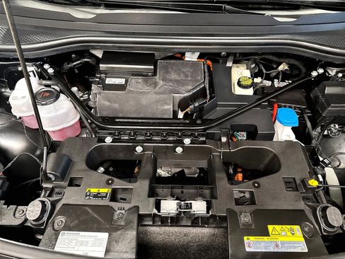 Used 2022 Volkswagen ID.4 Pro S RWD image 33