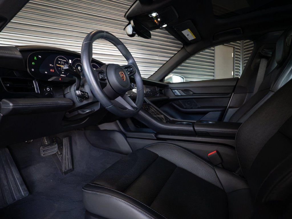 Certified 2023 Porsche Taycan 4S AWD/4WD image 4