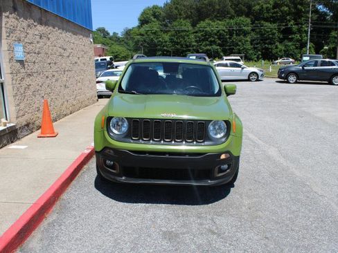 Used 2016 Jeep Renegade 75th Anniversary FWD image 2