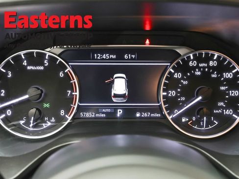 Used 2024 Nissan Rogue SV AWD/4WD image 17