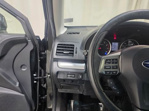 Used 2015 Subaru Forester 2.5i Premium w/ All-Weather Package image 16