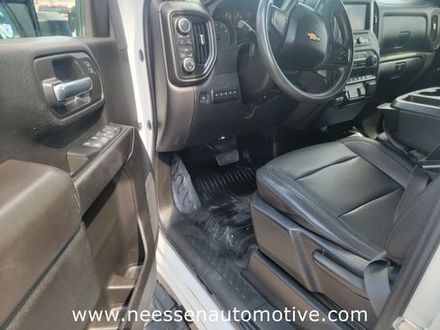 Used 2023 Chevrolet Silverado 2500 W/T w/ WT Convenience Package image 14