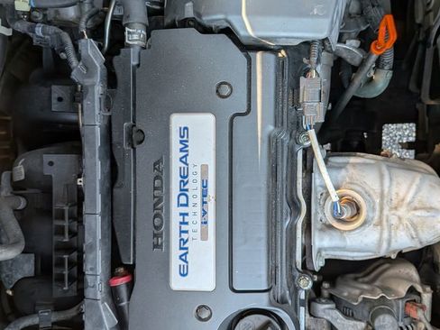 Used 2015 Honda CR-V LX image 32