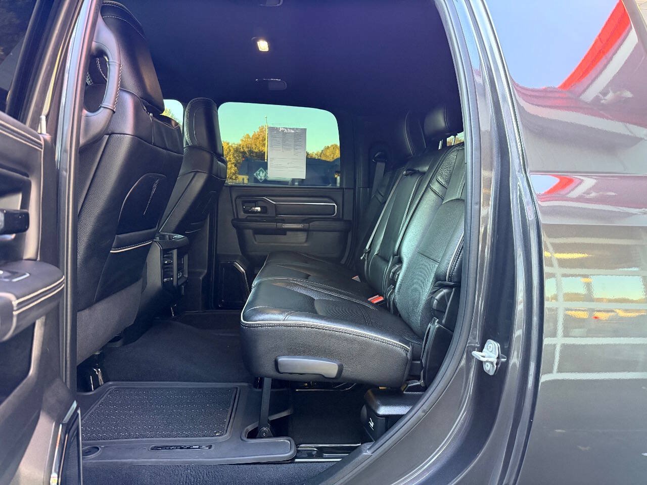 Used 2022 RAM 3500 Limited AWD/4WD image 39