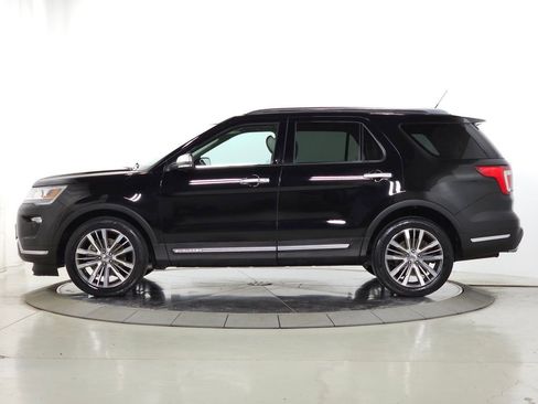 Used 2018 Ford Explorer Platinum AWD/4WD image 4