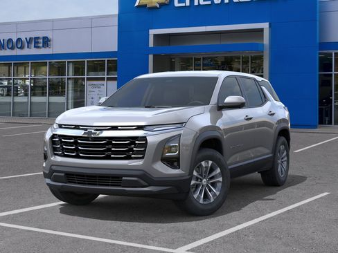 New 2026 Chevrolet Equinox LT w/ Convenience Package II AWD/4WD image 30