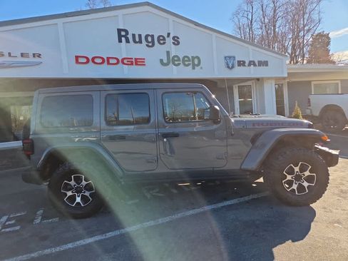 Used 2021 Jeep Wrangler Unlimited Rubicon image 3