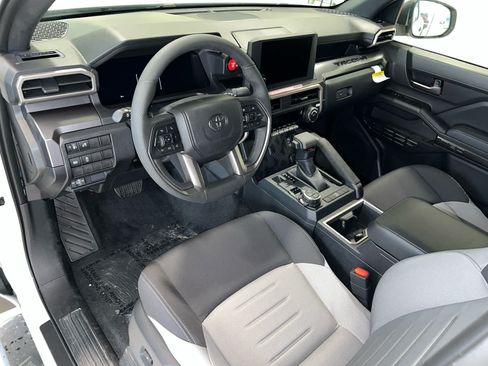 New 2026 Toyota Tacoma TRD Off-Road AWD/4WD image 13