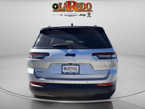 New 2025 Jeep Grand Cherokee L Limited image 6
