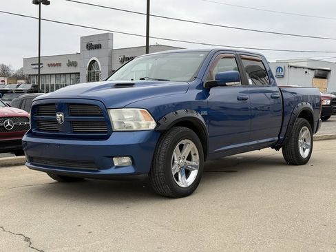 Used 2011 RAM 1500 Sport w/ Sport Premium Group image 2
