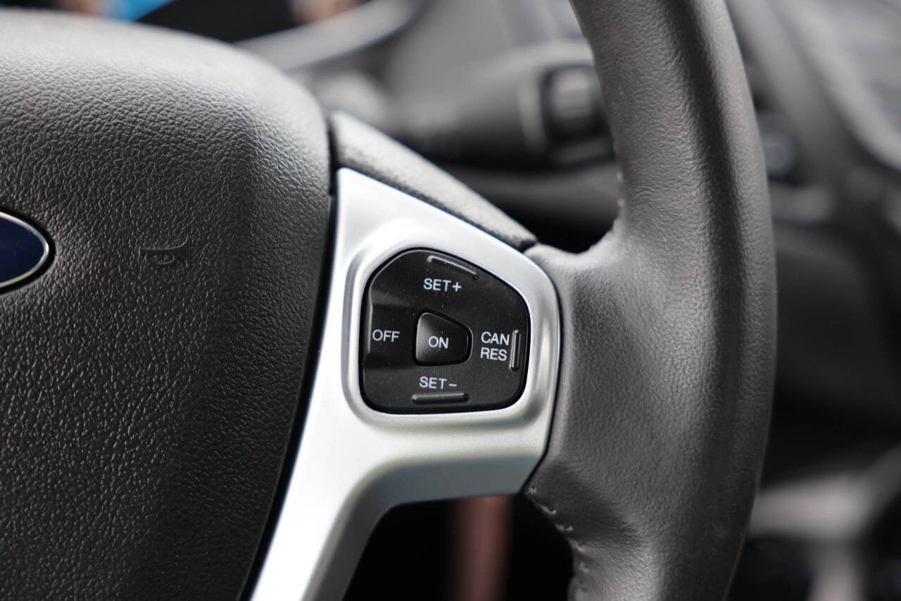 Used 2015 Ford Fiesta SE FWD image 20