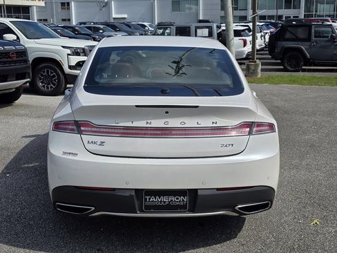 Used 2020 Lincoln MKZ Reserve w/ Elements Package FWD image 4