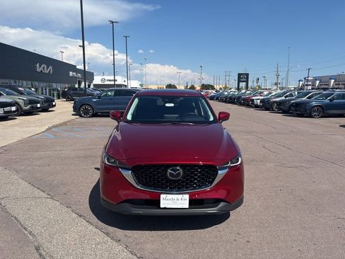 Used 2022 MAZDA CX-5 AWD 2.5 S w/ Premium Package image 2