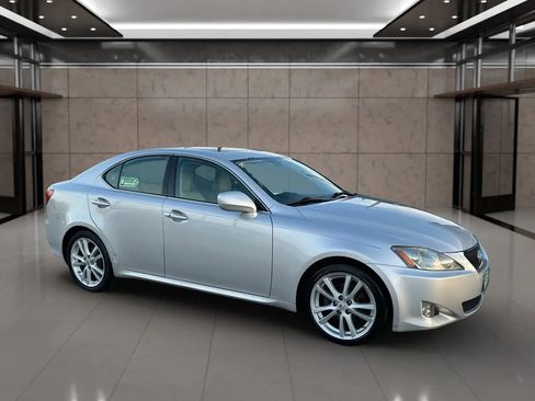 Used 2007 Lexus IS 250 image 2