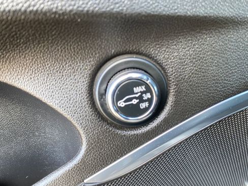 Used 2021 Buick Enclave Essence w/ Experience Buick Package image 35