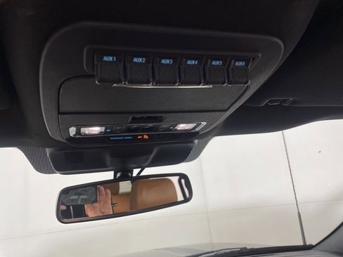 Used 2024 Ford F350 Platinum image 17