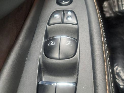 Used 2024 Nissan Murano Platinum w/ Cargo Package image 16