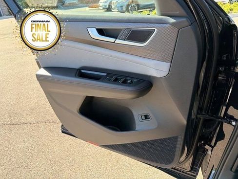 New 2026 Volkswagen Atlas Peak Edition image 21