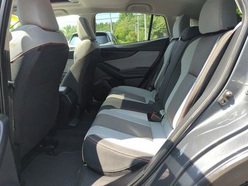 Used 2022 Subaru Crosstrek 2.0i Premium w/ Moonroof Package image 31