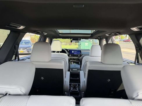 Used 2025 Lexus TX 350 AWD w/ Technology Package image 20