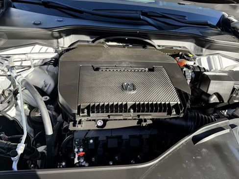 Used 2024 Acura MDX SH-AWD w/ Technology Package image 22