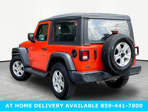 Used 2018 Jeep Wrangler Sport AWD/4WD image 4