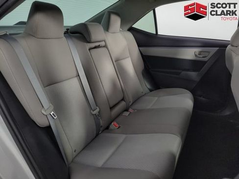 Used 2016 Toyota Corolla LE FWD image 15