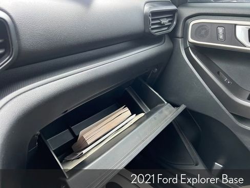 Used 2021 Ford Explorer 4WD image 33
