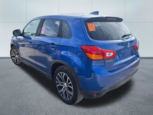 Used 2017 Mitsubishi Outlander Sport ES AWD/4WD image 2