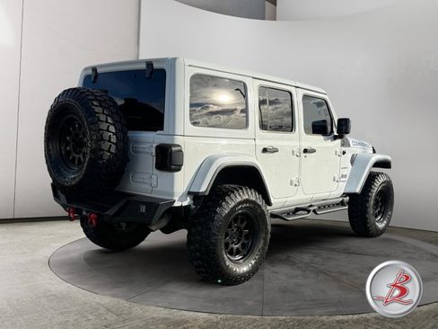 Used 2020 Jeep Wrangler Unlimited Sahara image 7