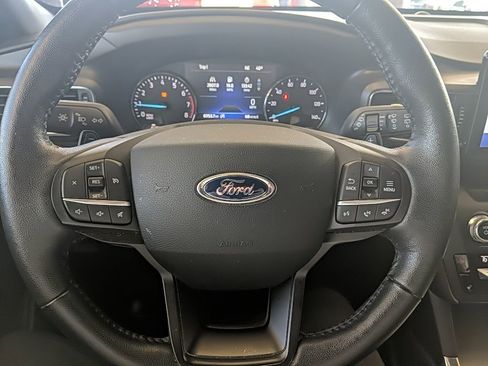 Used 2020 Ford Explorer XLT w/ Equipment Group 202A image 18