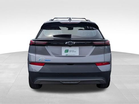 Used 2023 Chevrolet Bolt EUV LT w/ Driver Confidence Package FWD image 6