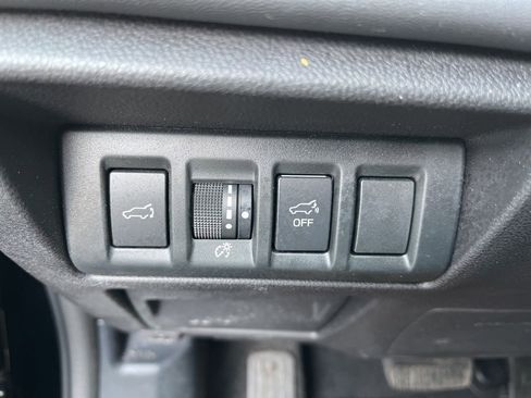 Certified 2023 Subaru Outback Touring XT image 23