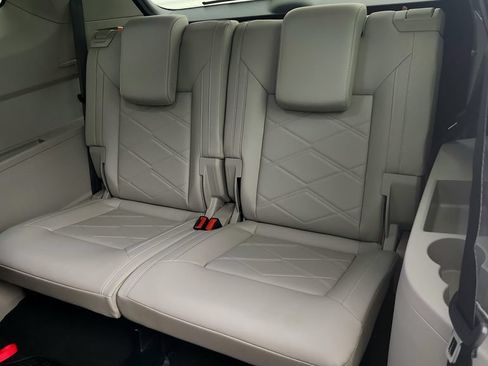 Used 2024 Volkswagen Atlas SE FWD image 26