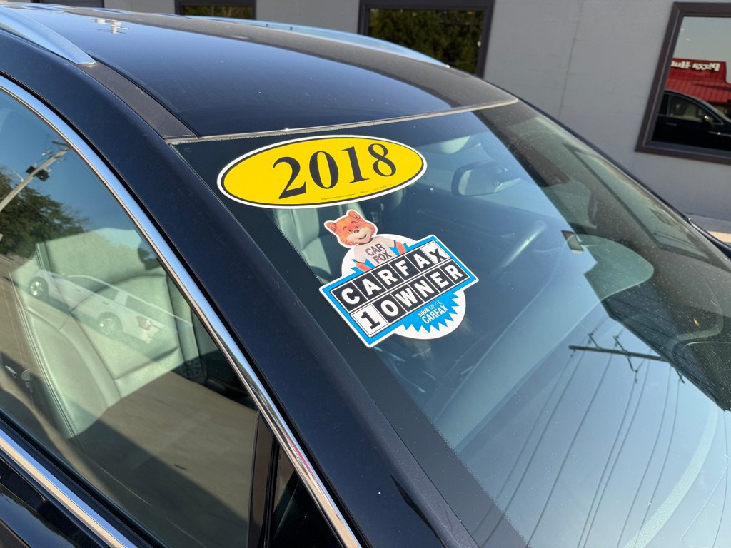 Used 2018 Buick Enclave Essence w/ Trailering Package FWD image 9