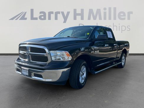 Used 2016 RAM 1500 Classic SLT image 1