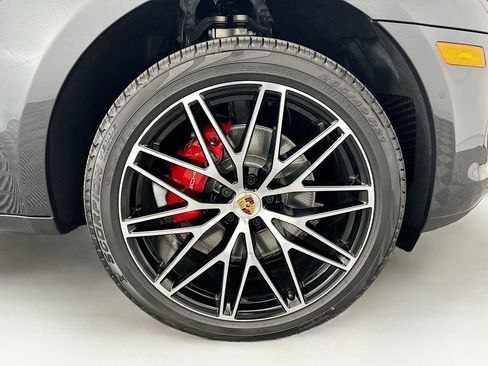 Used 2026 Porsche Macan S AWD/4WD image 33