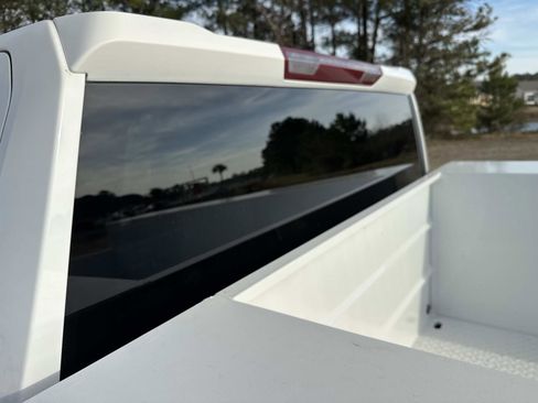 New 2026 GMC Sierra 2500 Pro w/ Convenience Package image 11