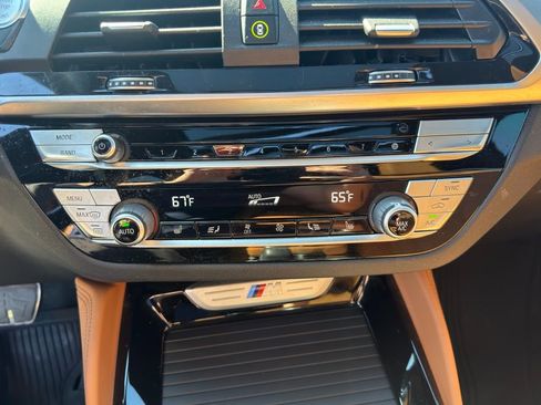 Used 2021 BMW X4 M40i w/ Executive Package image 21